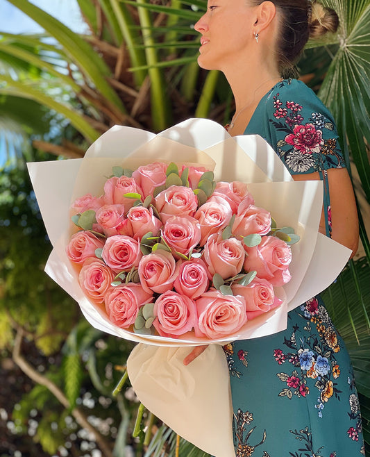 Bouquet of 25 Roses